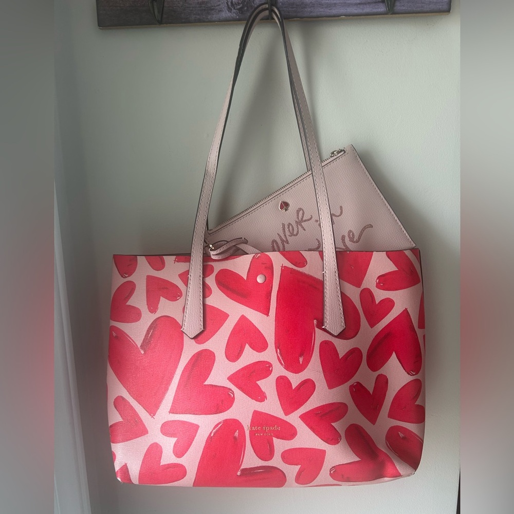⭐️Low start Kate Spade Red Heart Tote Bag - Picture 12 of 12